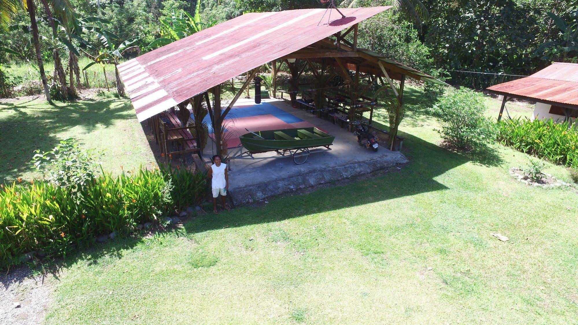 Kenaki Lodge Puerto Viejo de Talamanca Экстерьер фото